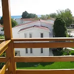 White * Costinești